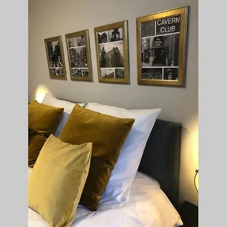Liverpool - Chillinghouse # 8, Ice 3 Min. Netflix * Siegburg