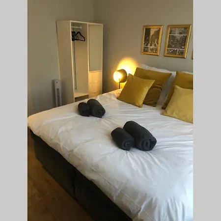 Liverpool - Chillinghouse # 8, Ice 3 Min. Netflix شقة سيغبورغ